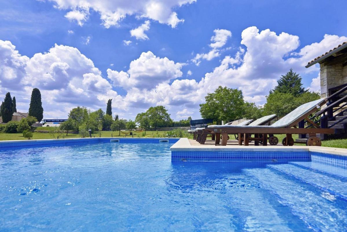 Stara Hiza In Sveti Petar U Sumi Villa Exterior photo